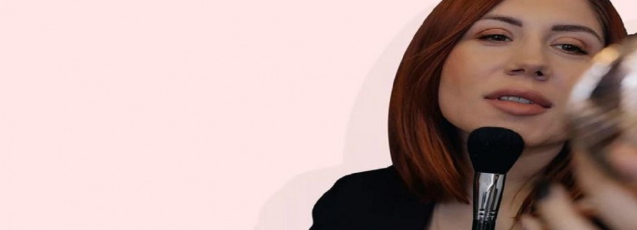 Tatis Beauty Studio Cover Image