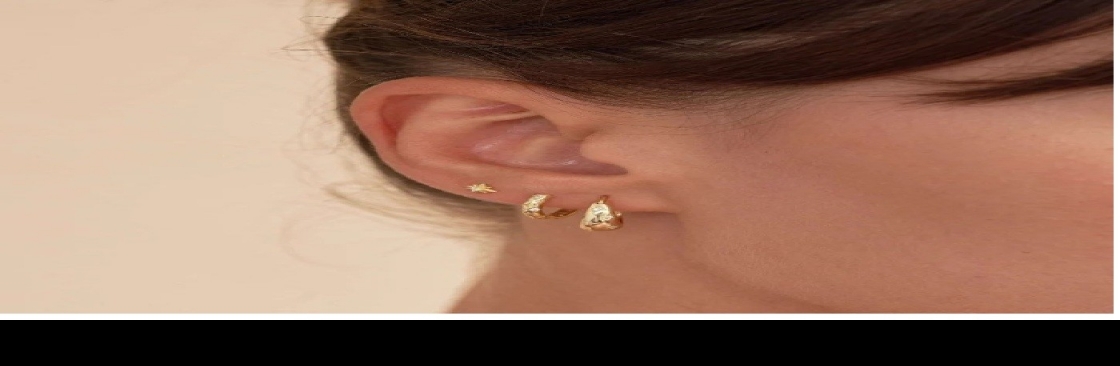 LÉA Jewels Cover Image