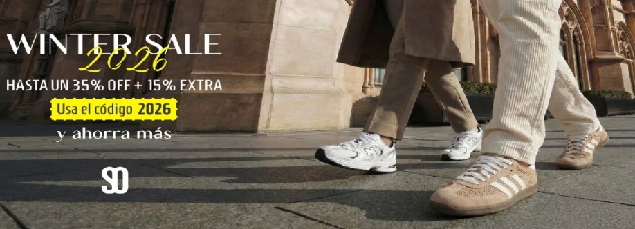 Sneakers Online Cover Image