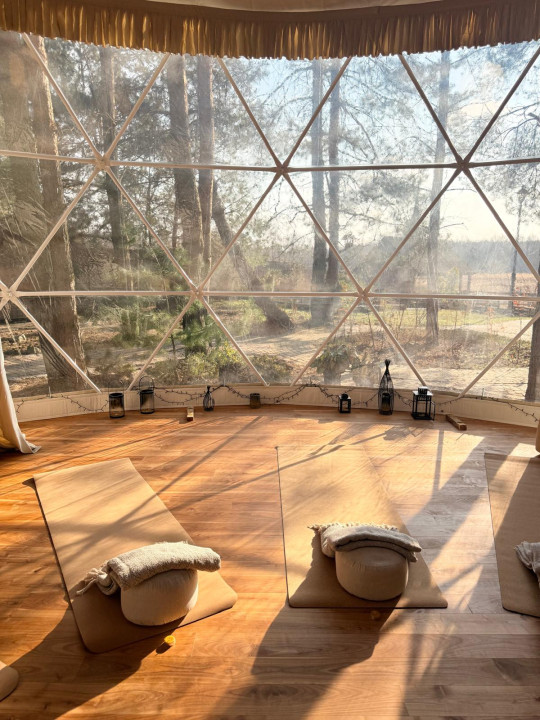 Warsztaty w Domu Warsztatów – Rozwój osobisty i joga