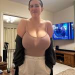 Helen Kiker Profile Picture