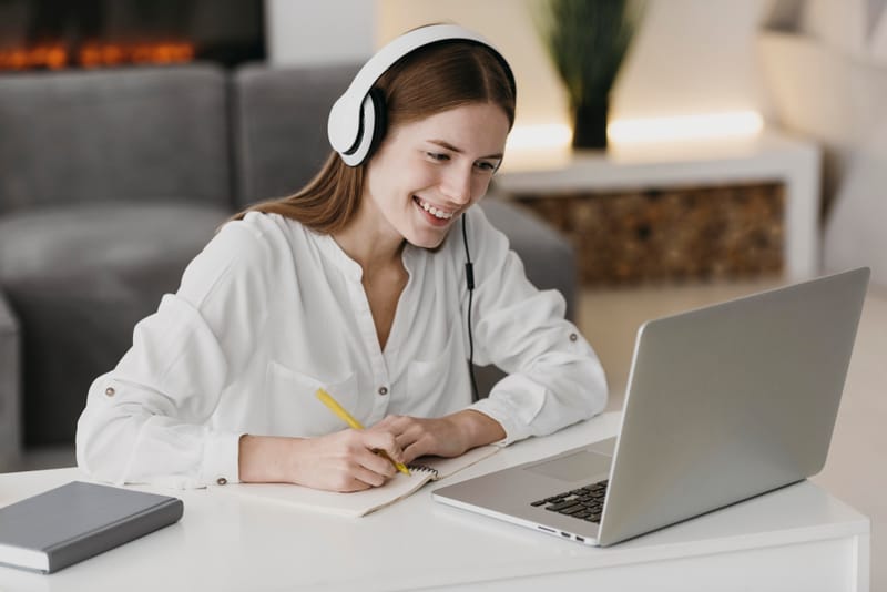 Can I Pay Someone to Take My Class for Academic Help?