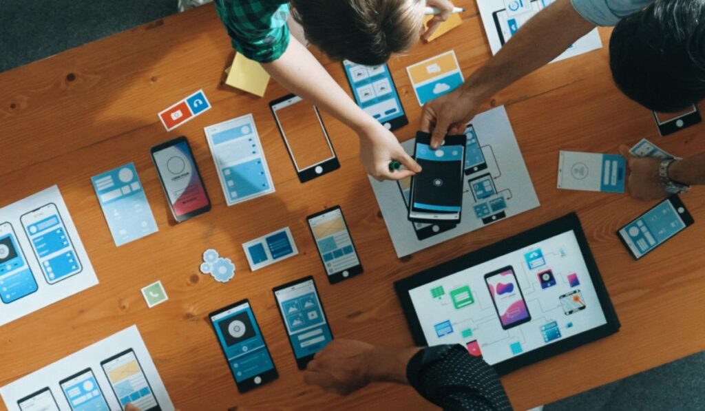 Ecommerce App Developers: Transforming Mobile Commerce in 2026 – Buy Smart Price
