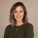 Paula Adams Profile Picture