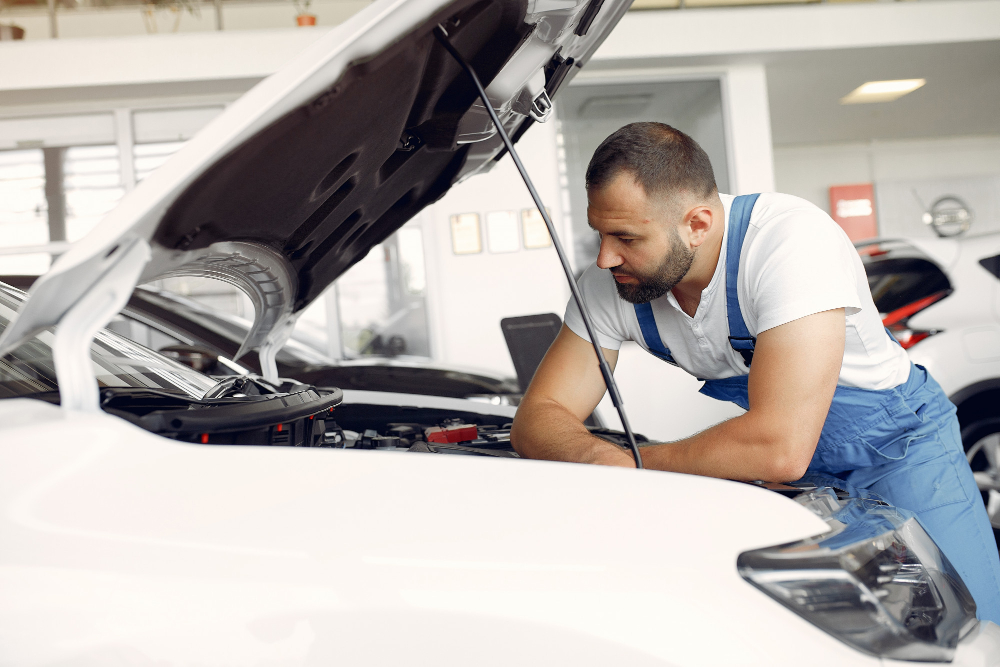 Vehicle Maintenance Service UAE | Bayanat Network